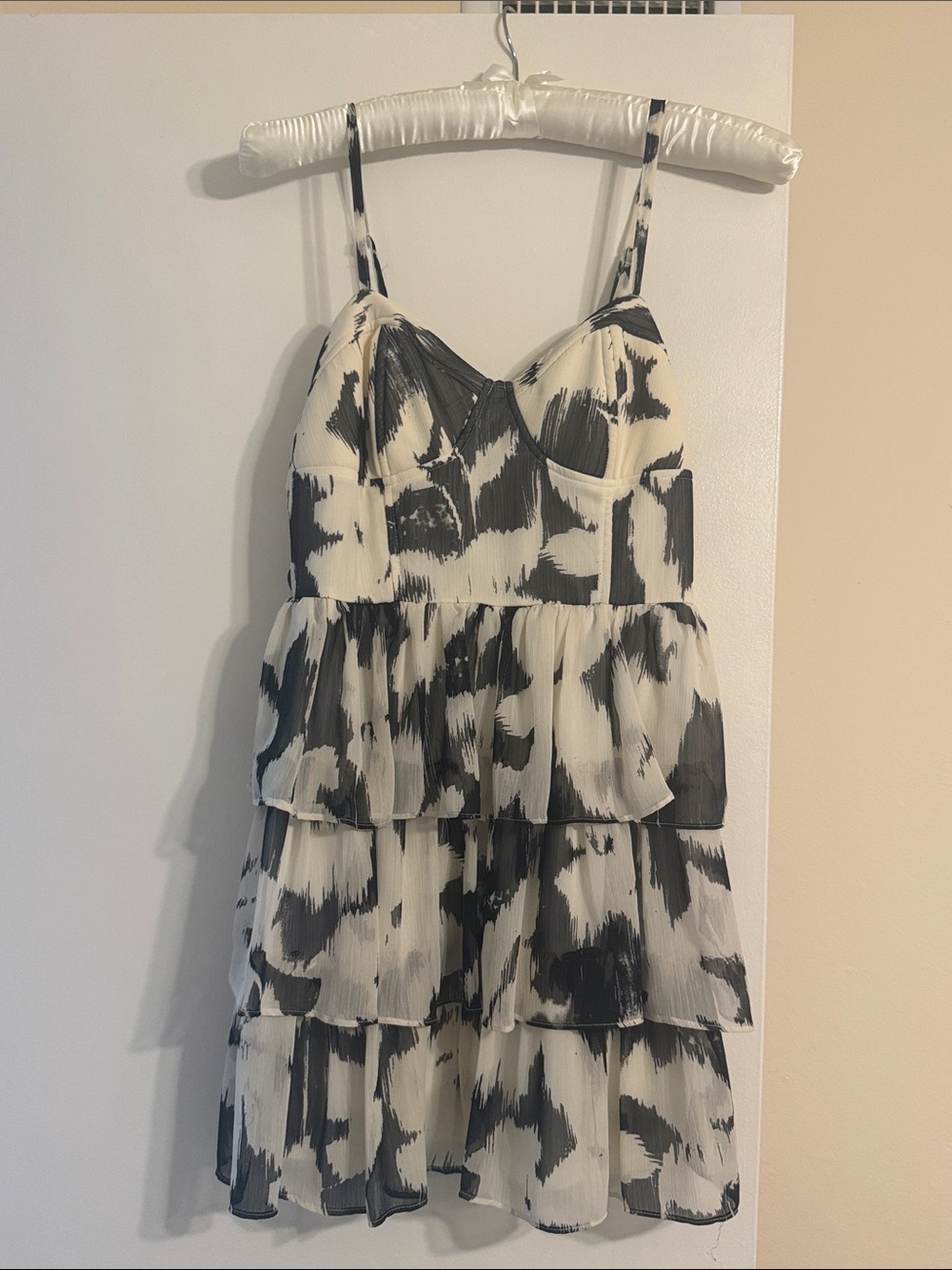 Forever 21 Black and White Tiered Spaghetti Strap Dress
